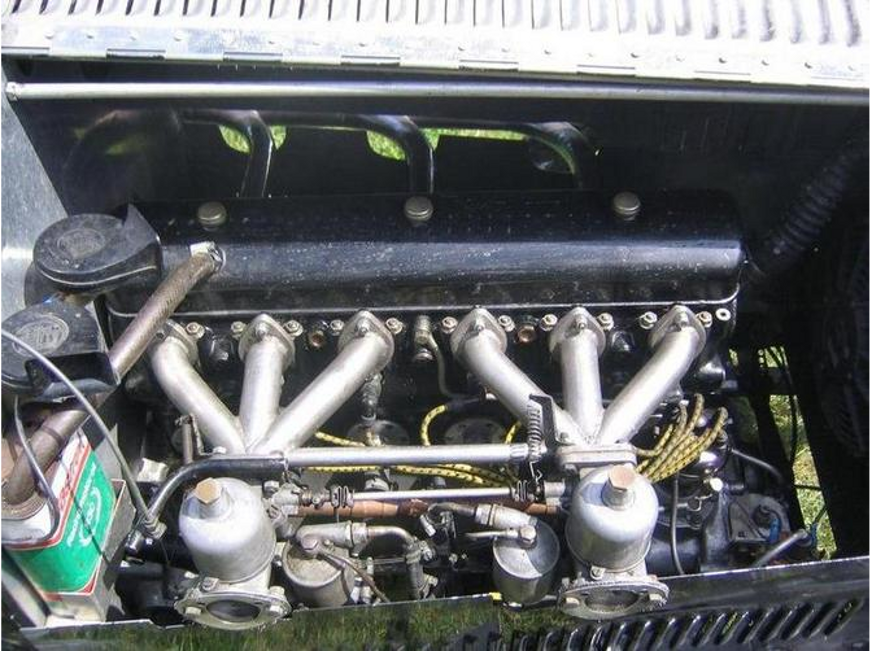 4¼ liters of vintage Bentley power.