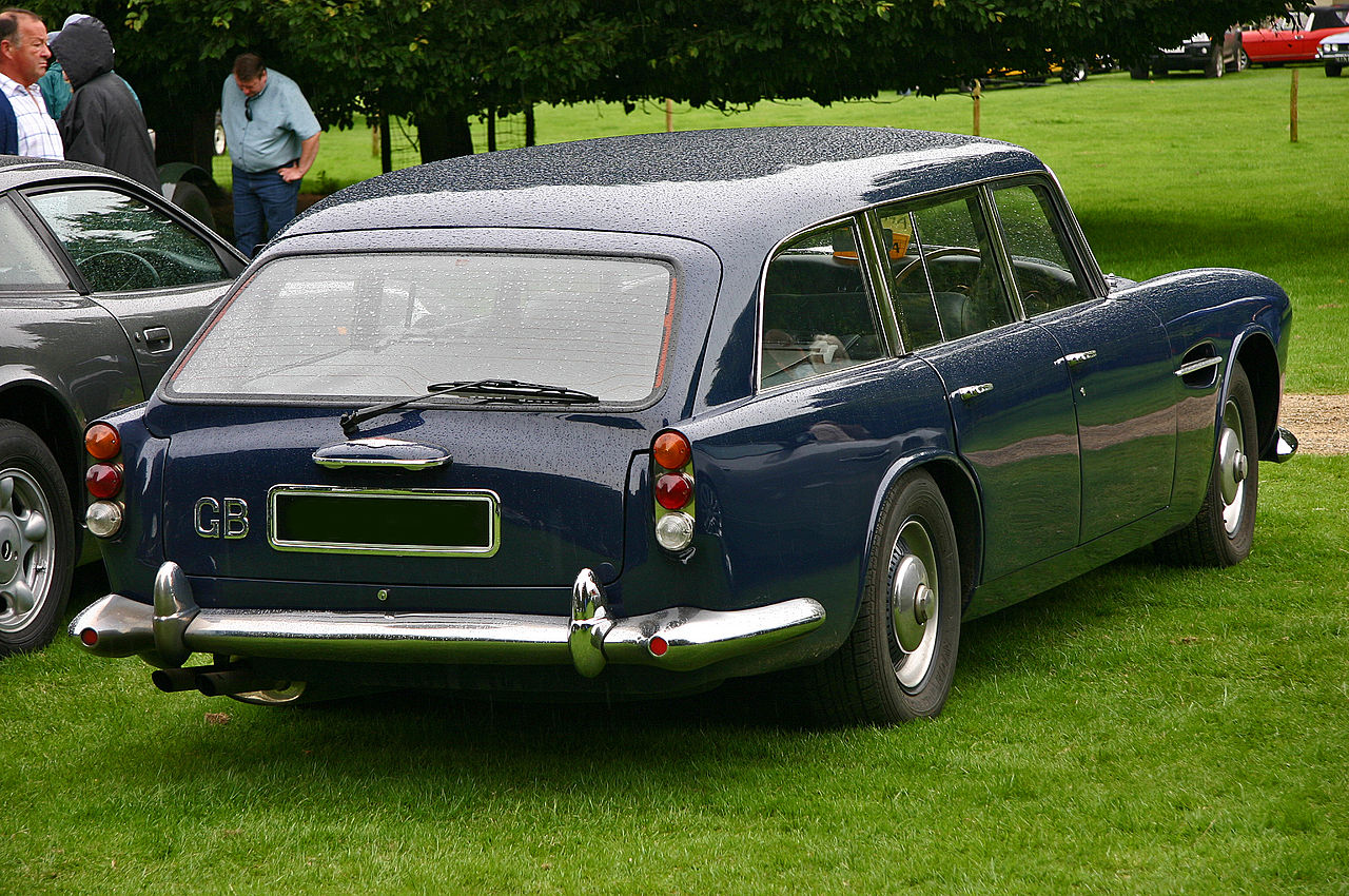 Aston martin lagonda rapide