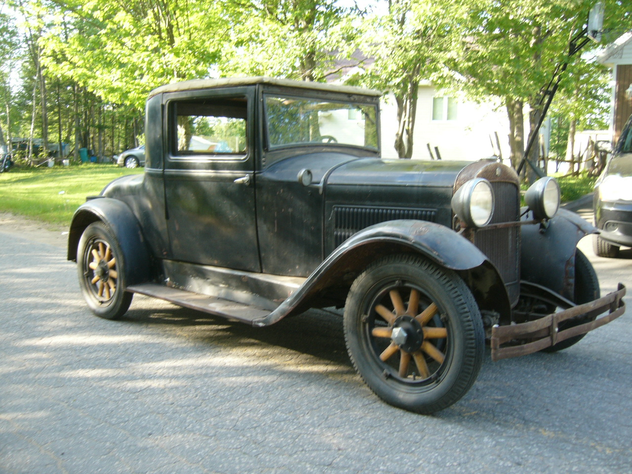 1930 Essex Super 6 Two Door Coupé-essexcanada.files.wordpress.com 