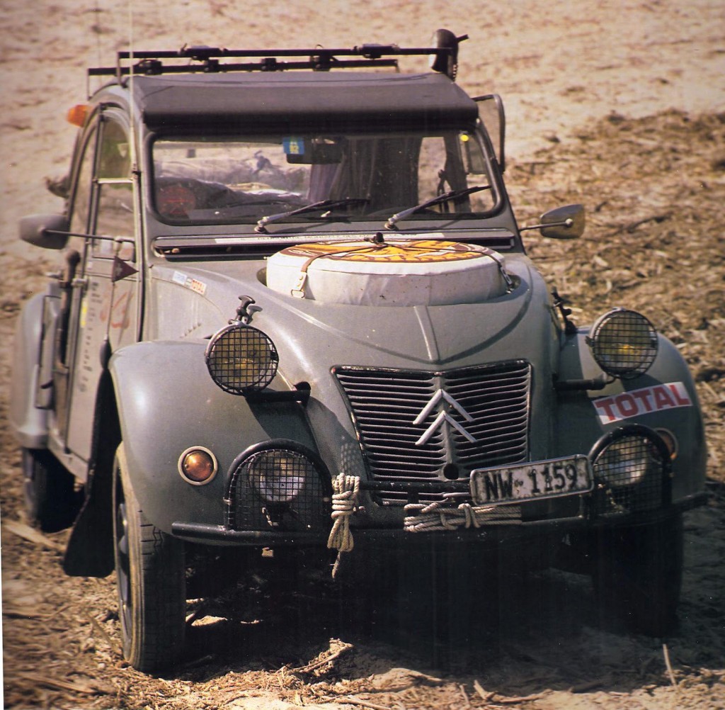 Citroën 2CV Sahara - Revivaler
