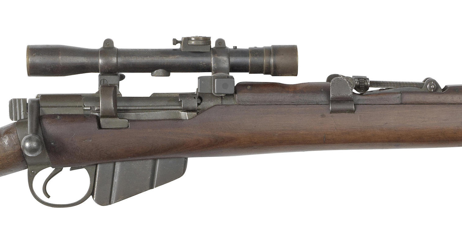 .303 Lithgow No. 1 SMLE MKIII bolt-magazine sniper rifle.