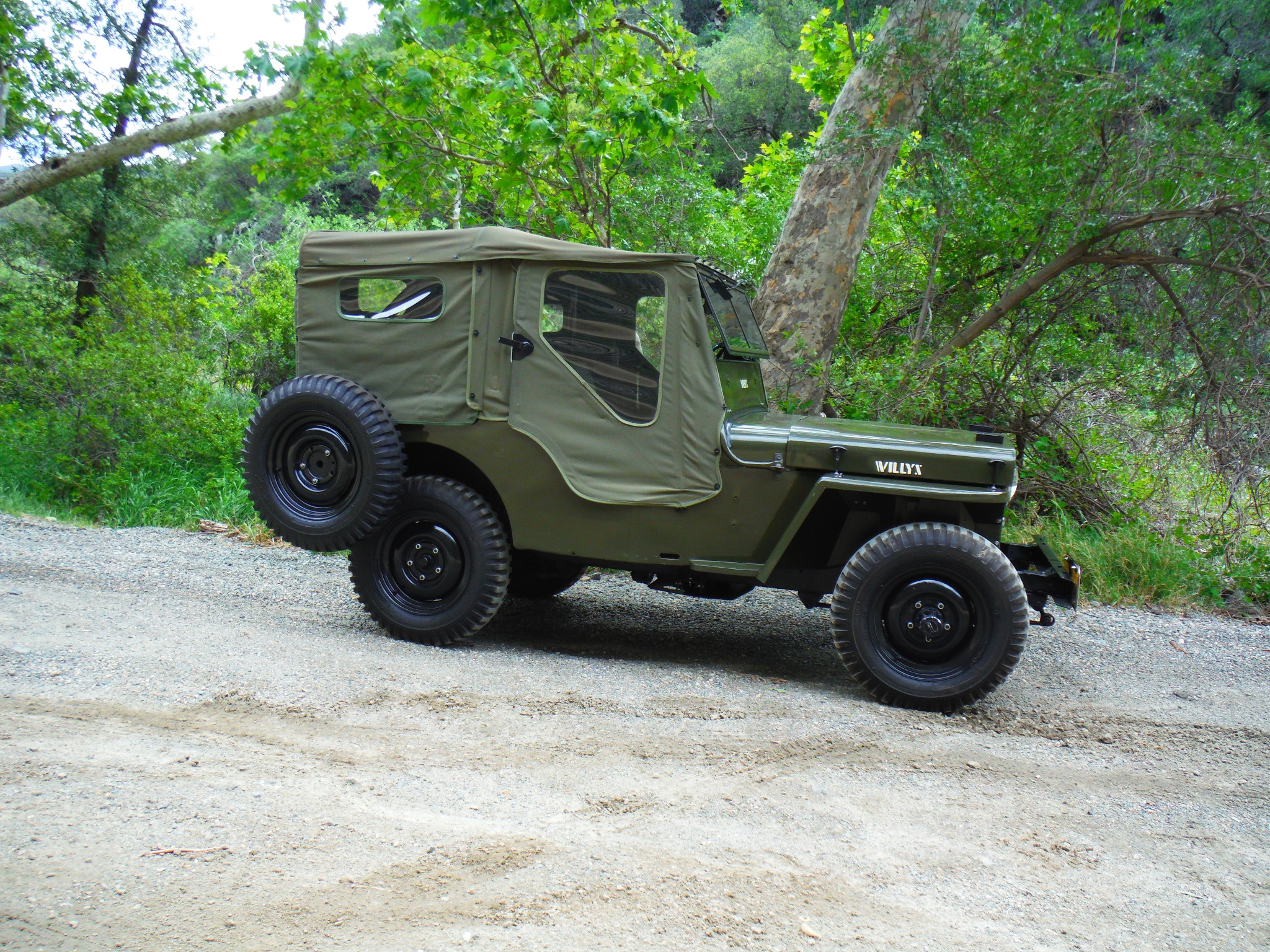 Jeep cj2