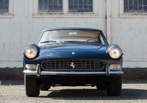 Ferrari 330 GT 2+2