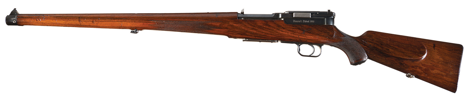 With its full stock and sleek lines Paul Mauser's self-loading rifle of the 1913 patent actually looks like a promising sporting rifle.