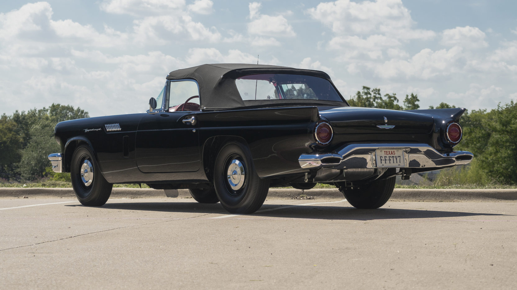 This is the view most people would have of the Thunderbird F-Bird; the rear of the car as it passed them.