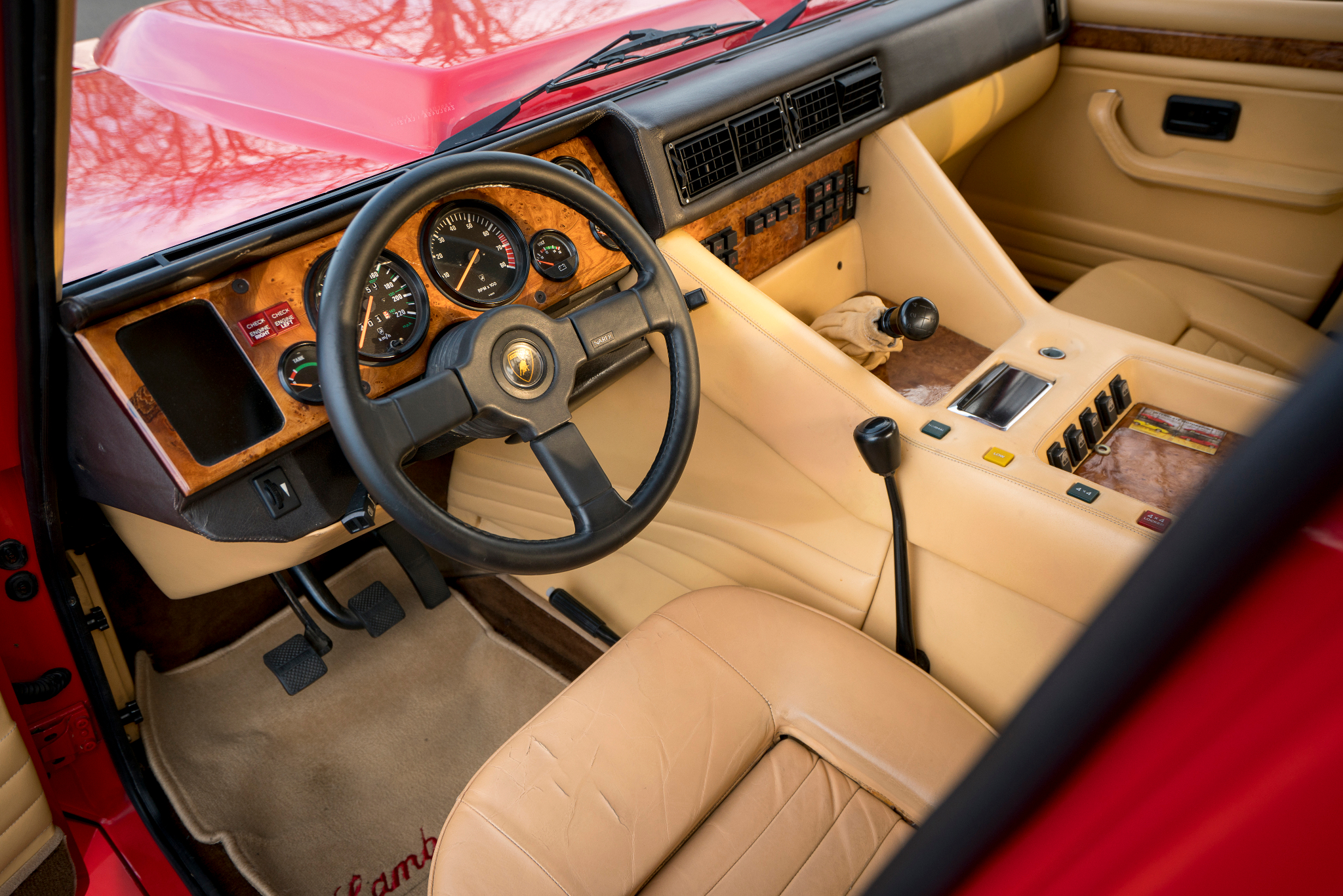 Lamborghini LM002-A - Revivaler