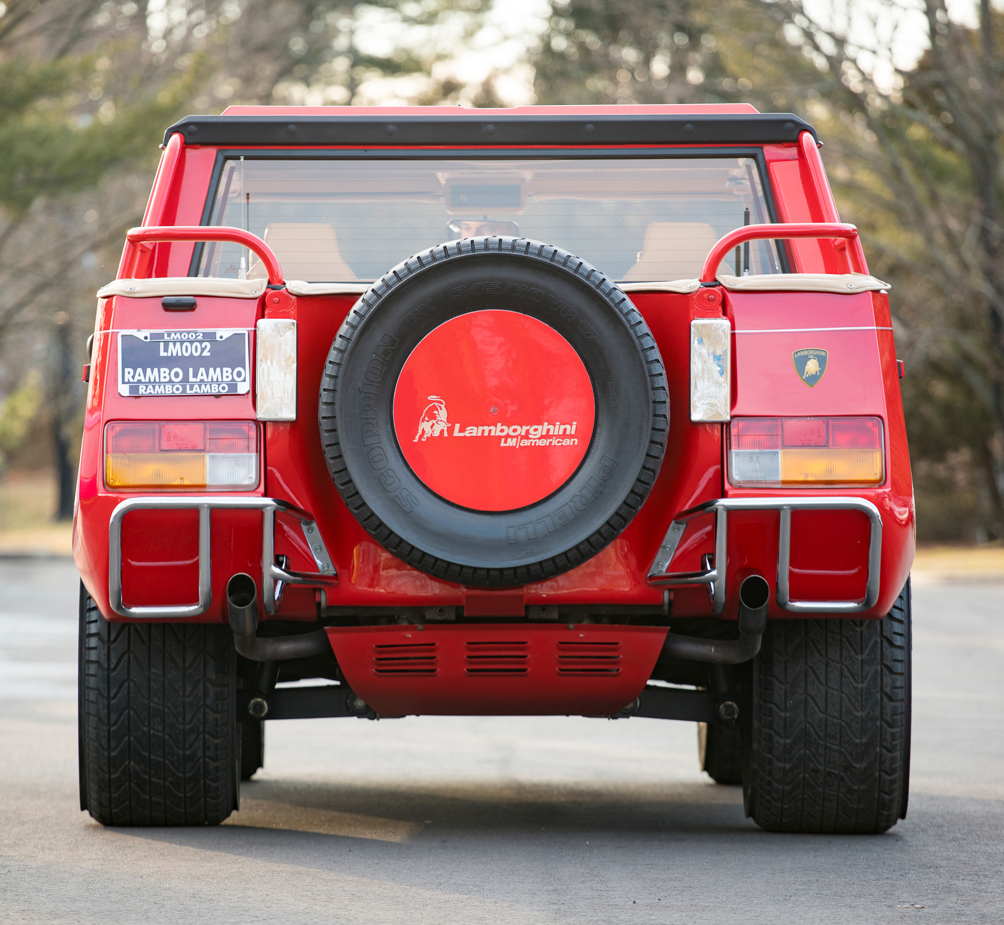 Lamborghini lm002 салон сзади