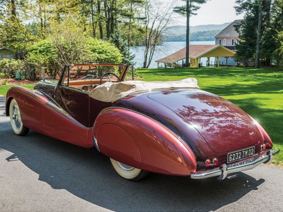 Miniature Chro69 Voisin C28 Cabriolet Saliot 1938, échelle 1:43, Couleur Bordeaux, Résine, Collection