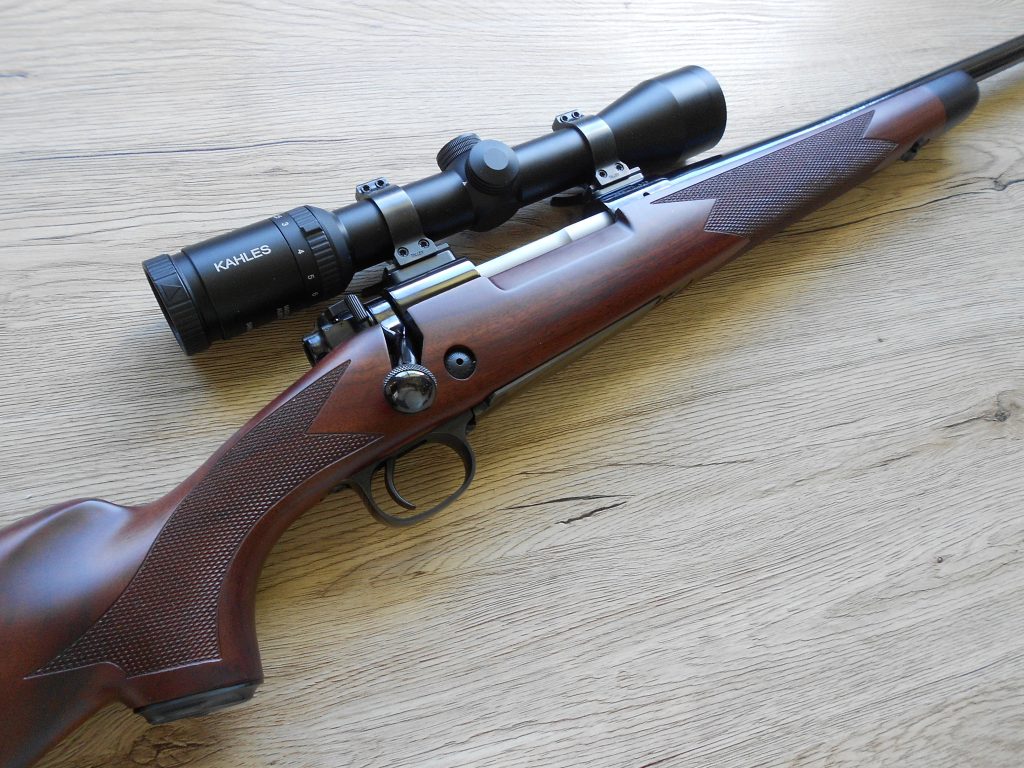 The Winchester Model 70, Pre-64 to Current Production-1 - Revivaler