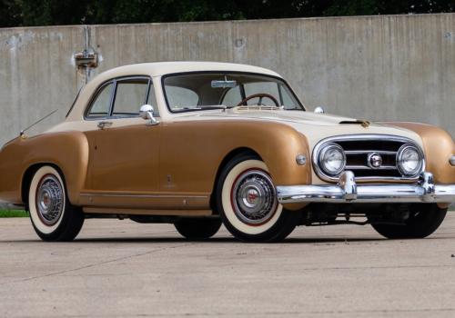 Nash-Healey Le Mans Coupé