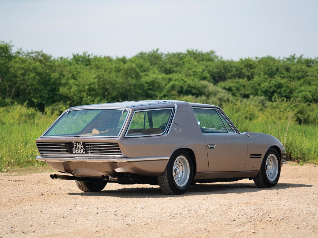 The last Ferrari by Vignale was this 1965 Ferrari 330 GT 2+2 Shooting Brake. The Vignale's specs are still impressive after 45 years: 305hp coming from a 4.0-liter V12 0-62mph (100 km/h