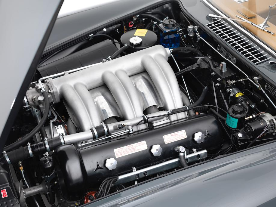 Mercedes-Benz 300SL Coupé engine