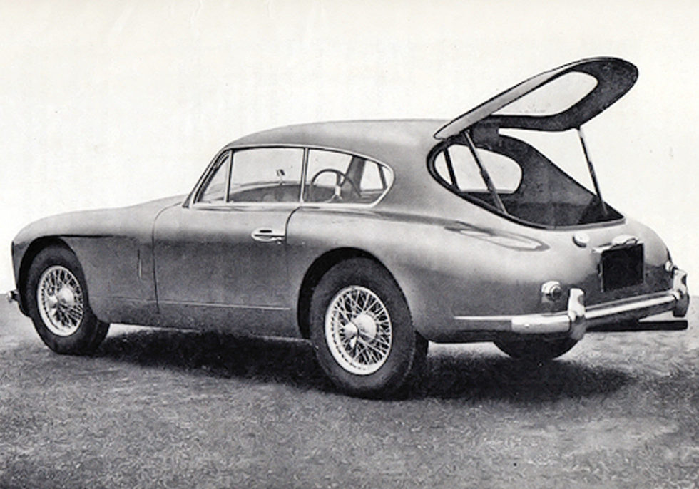 Carroll Shelby's Aston Martin DB2/4 Mk III - Revivaler