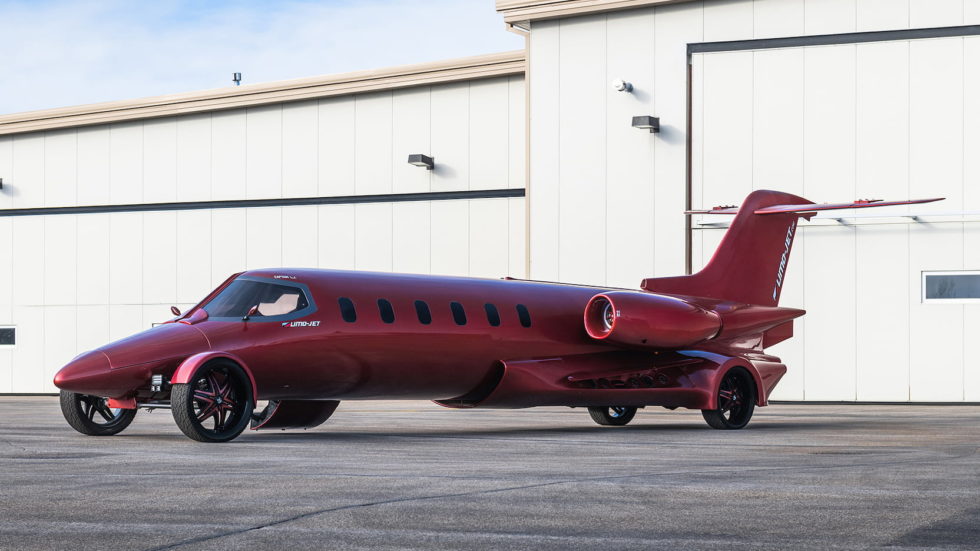 Limo-Jet Lear Jet Limousine