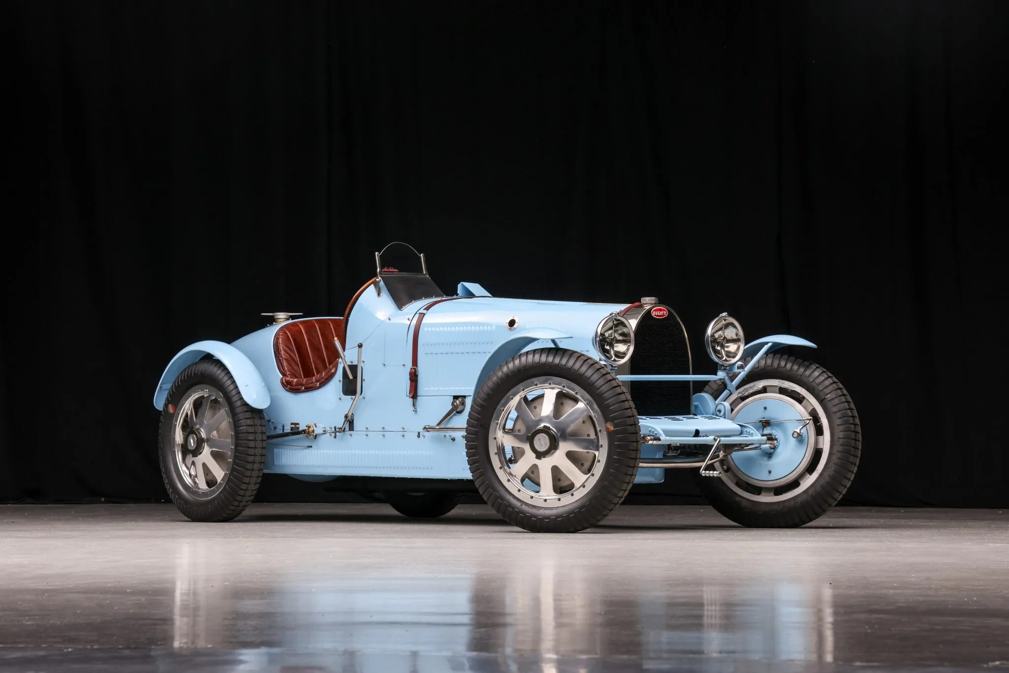 Bugatti Type 35B replica Pur Sang