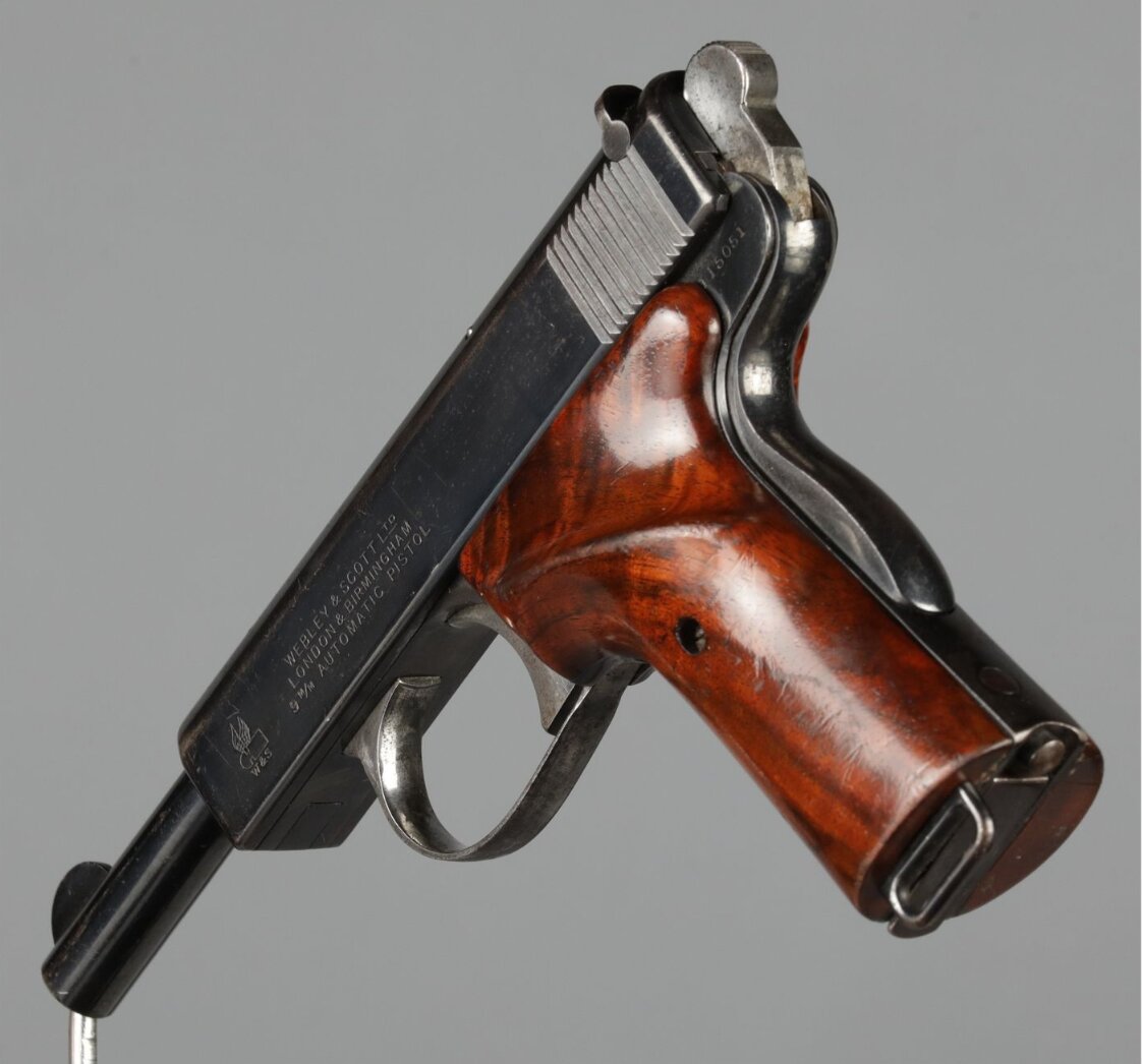 Webley and Scott M1909 automatic pistol