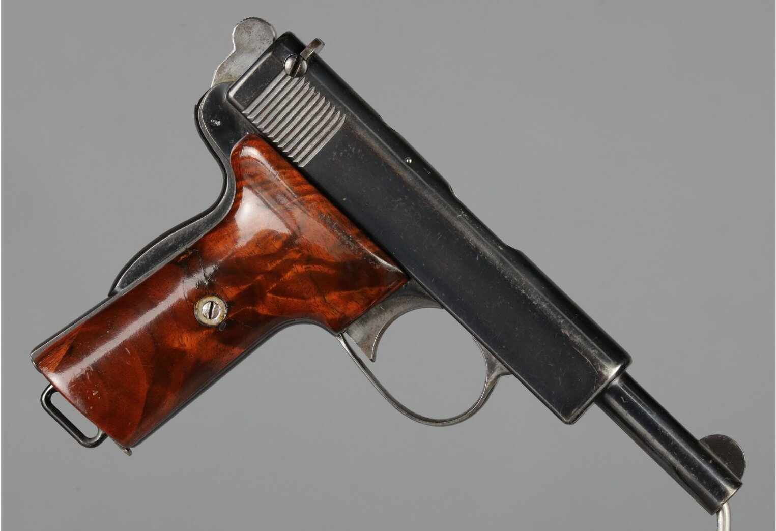 Webley and Scott M1909 automatic pistol