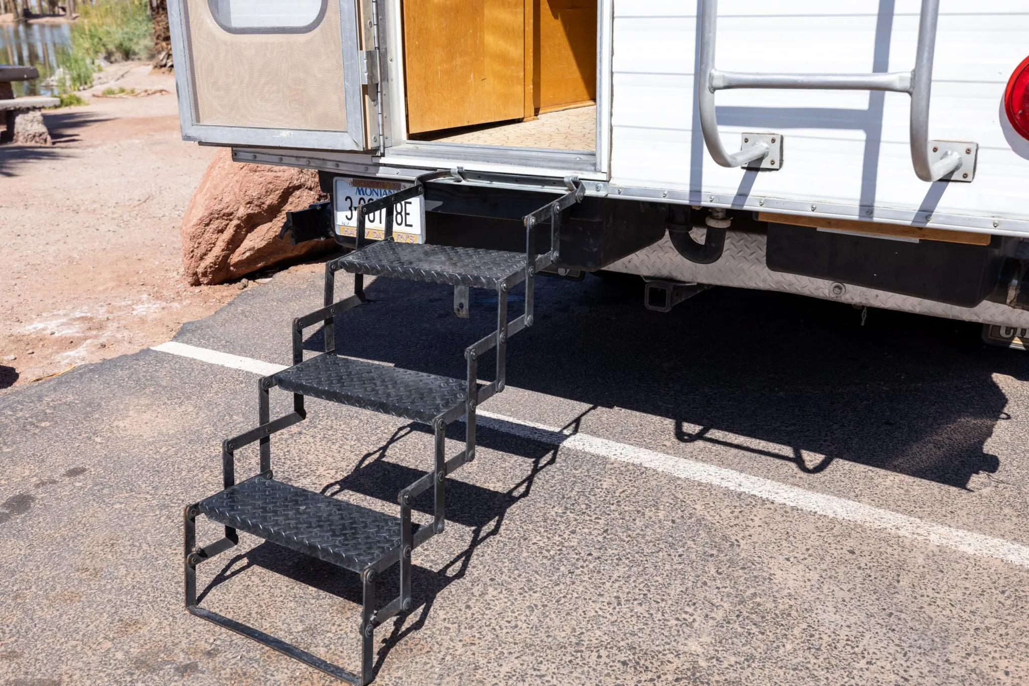 Chevrolet C20 CST With Del Rey Sky Lounge