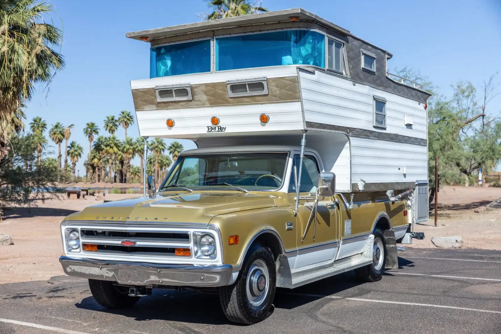 Chevrolet C20 CST With Del Rey Sky Lounge