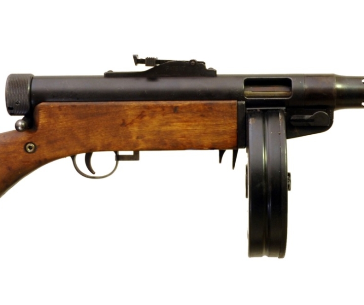 Suomi M31 (KP/-31) Sub-machine Gun